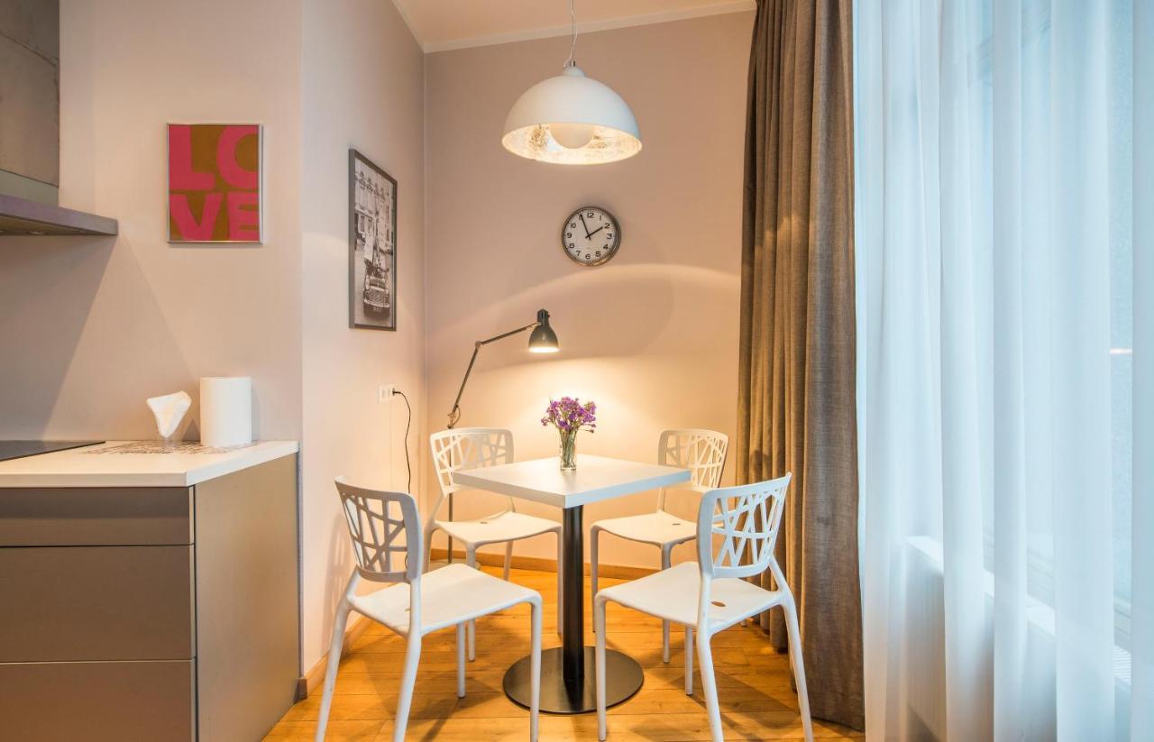 Central 2-Level Penthouse With Terrace And Free Parking Rīga Exterior foto