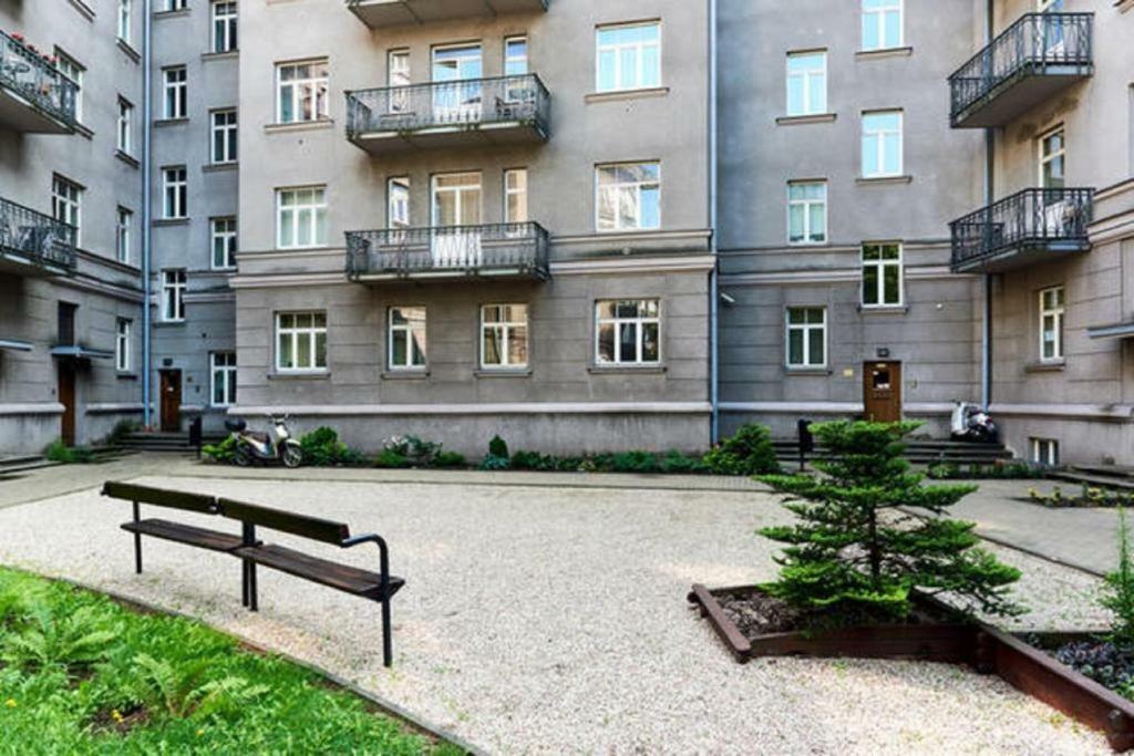 Central 2-Level Penthouse With Terrace And Free Parking Rīga Exterior foto